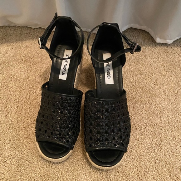 Steve Madden Platform Wedges | Size 8.5M - Picture 1 of 3